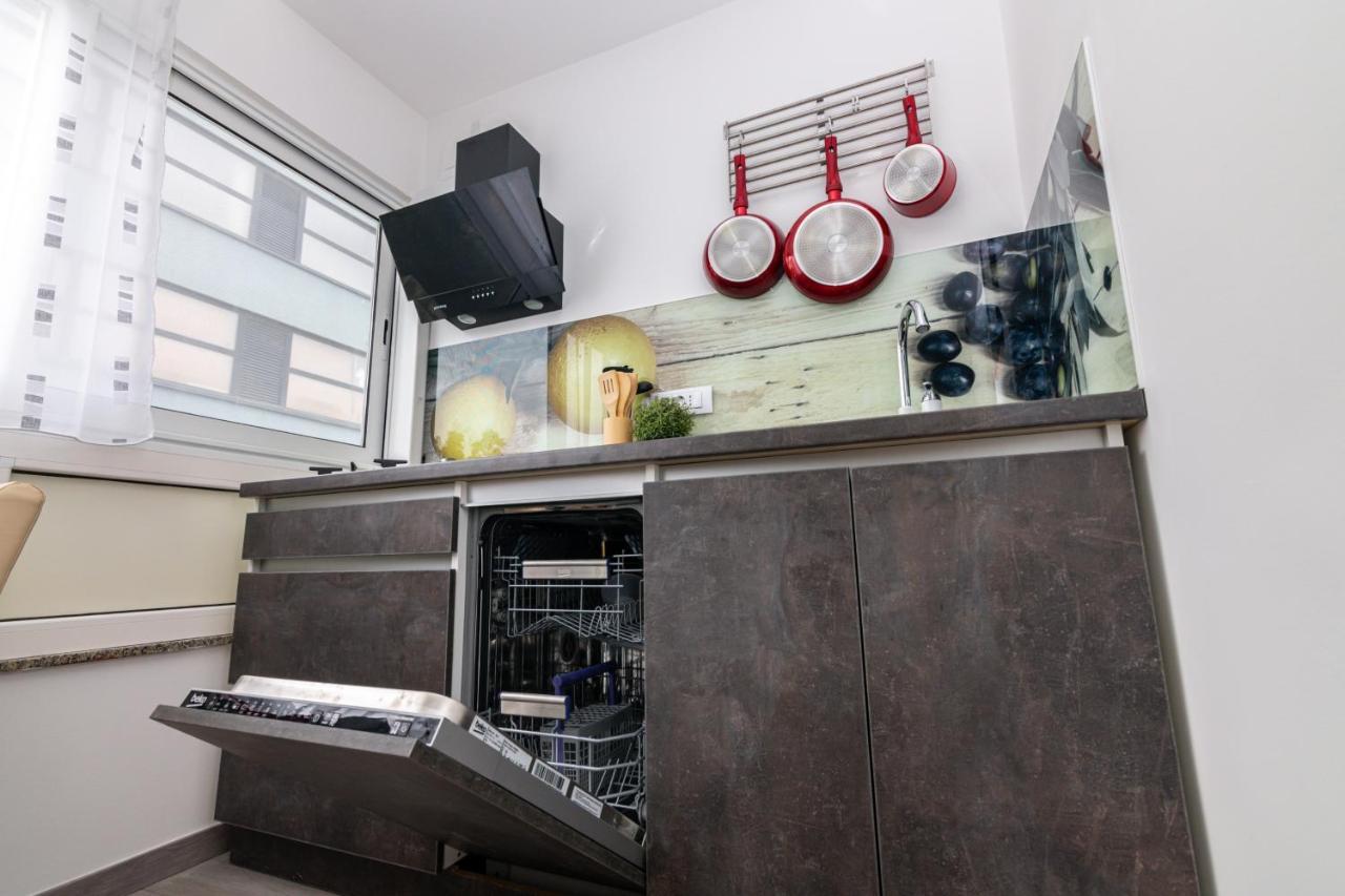 Apartment Nevera Rijeka Ngoại thất bức ảnh